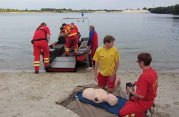 Engagement für den Niederrhein: Kooperation mit DLRG Weeze