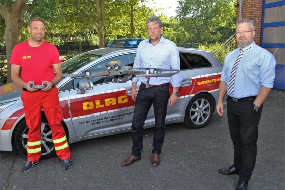 zukunft niederrhein spendet Drohne für DLRG Kreis Kleve